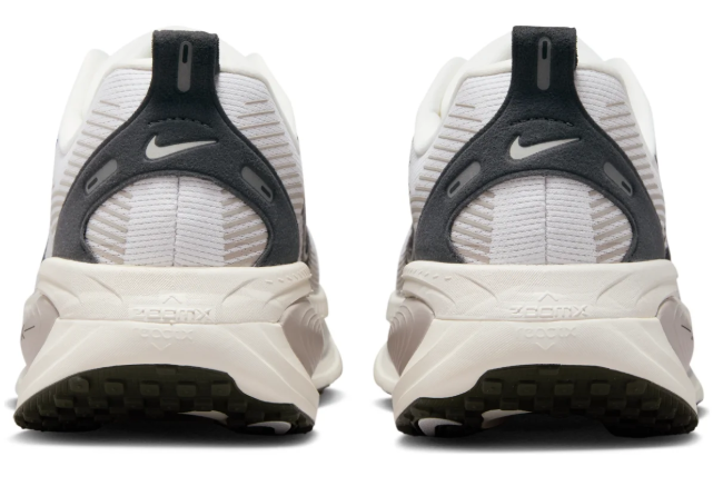 Nike Vomero 18 Run Pack – Summit White